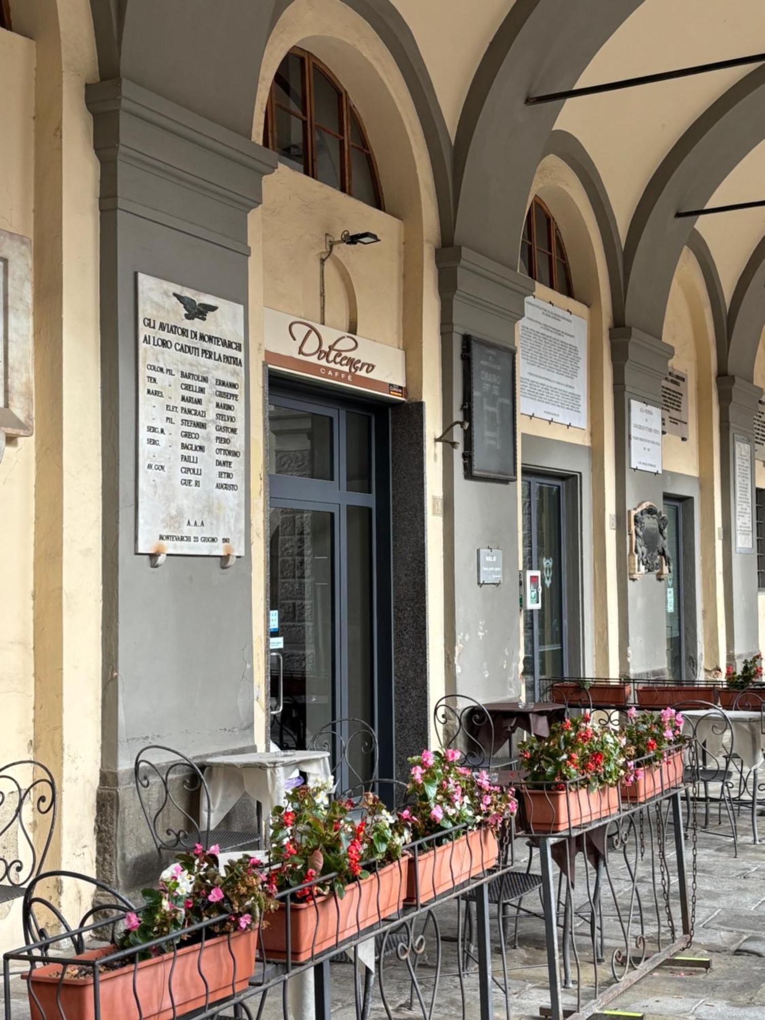 Palazzo Mari Suite & Rooms B&B Montevarchi Eksteriør bilde