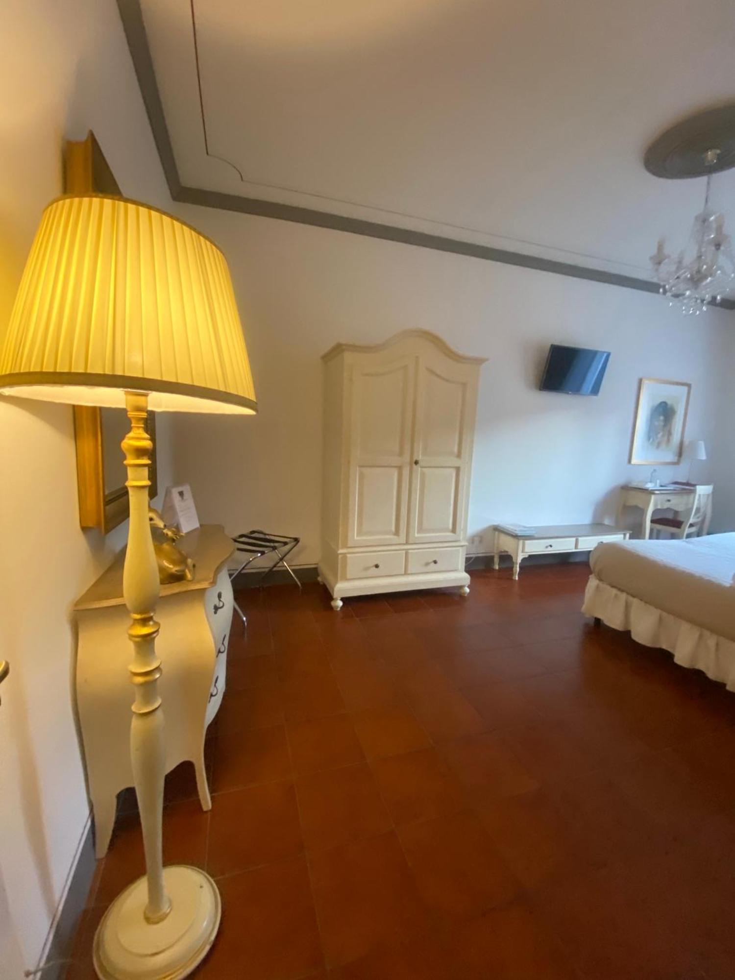 Palazzo Mari Suite & Rooms B&B Montevarchi Eksteriør bilde